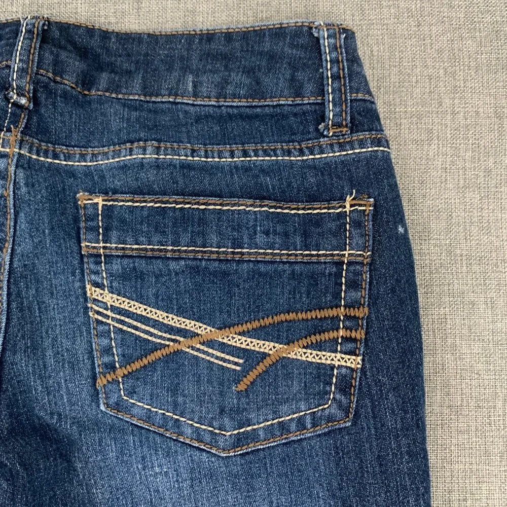 So Straight Dark Blue Denim Jeans Size 5 Low Rise 78% Cotton Polyester‎ Spandex